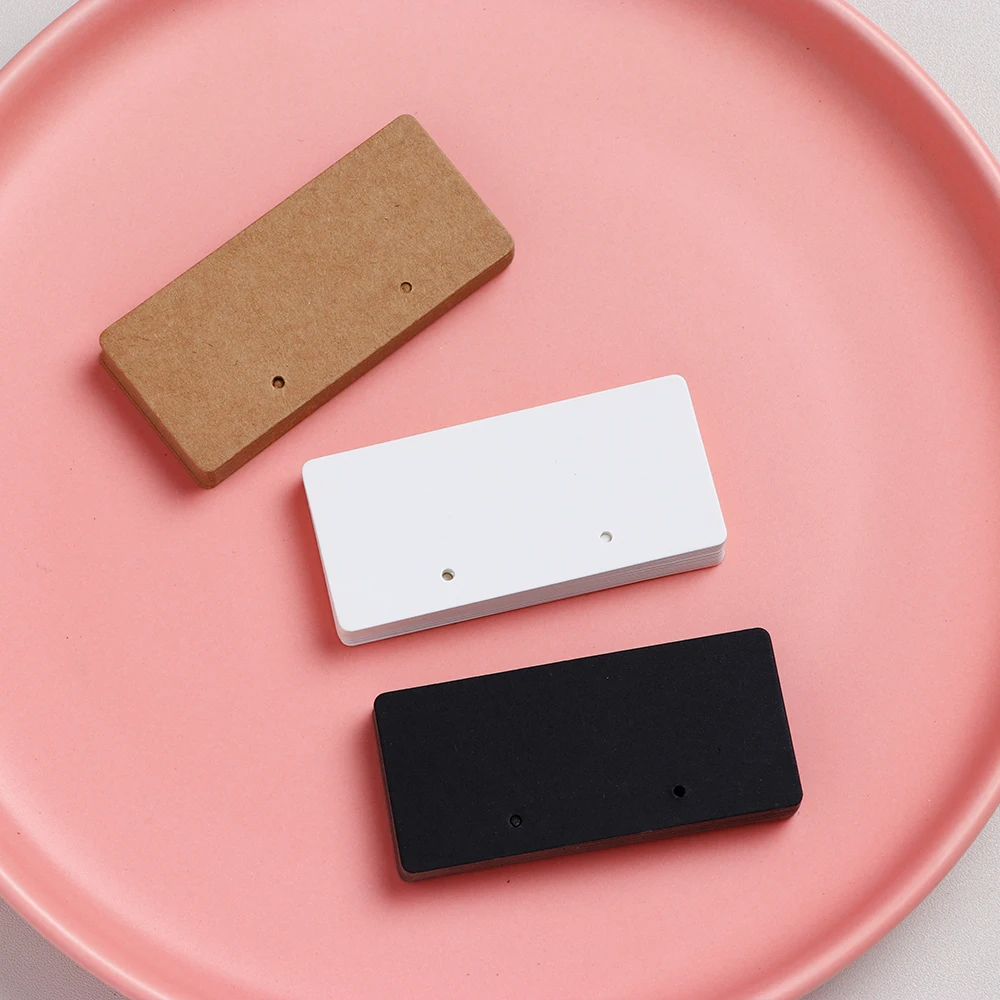 горизонтальные витрины для сережек-гвоздиков