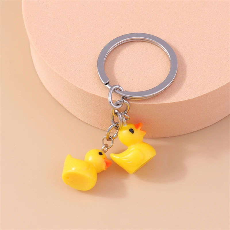 Niedlichen Tier Schlüsselanhänger Cartoon Harz Ente Charms Schlüsselanhänger Frauen Männer Auto Schlüssel Handtasche Anhänger Schlüssel Ketten DIY Schmuck Zubehör
