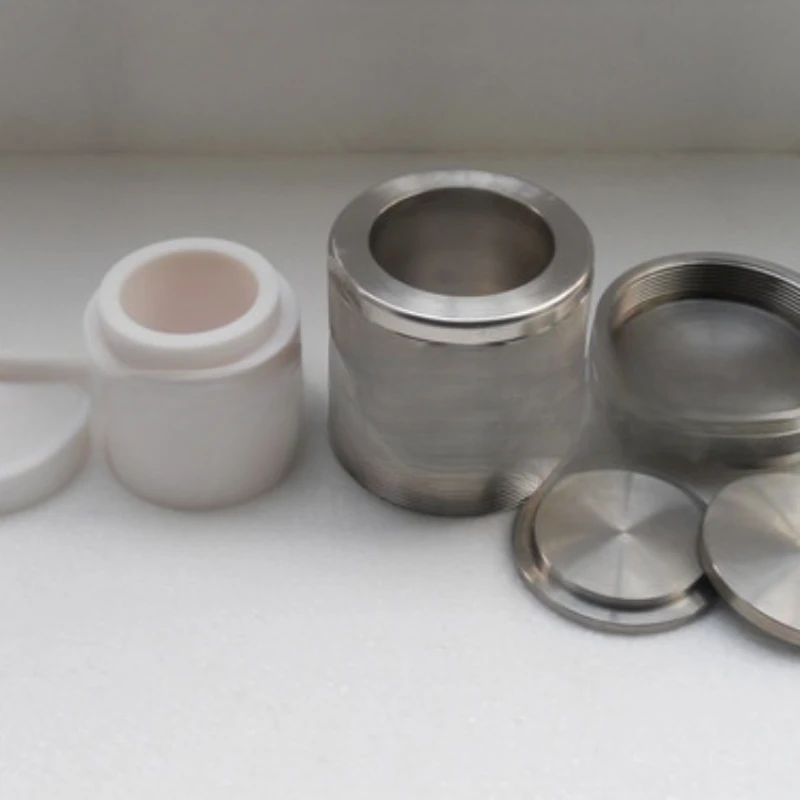 

High-temperature capacity and pressure dissolution of PTFE high-pressure digestion tank at the entrance of 280-degree