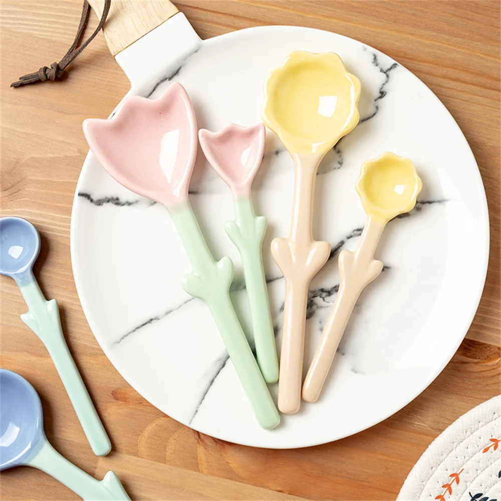 Rice Spoon Creative Beautiful Light Luxury Retro Tulip-shaped Three-dimensional Tableware Ice Cream Spoon Ceramic Coffee