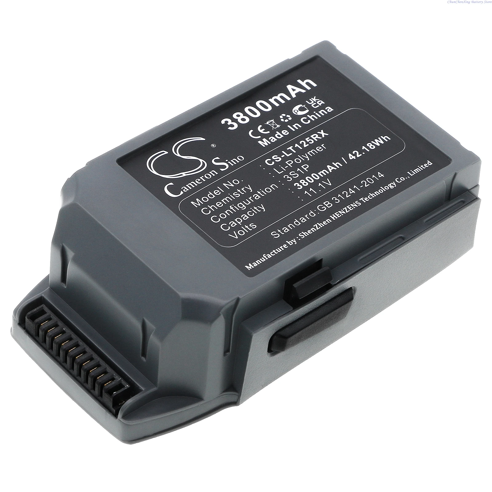 Connecteurs de la batterie DJI Mavic Pro 11.1V 3800mAh avec chargeur inclus en arrière-plan