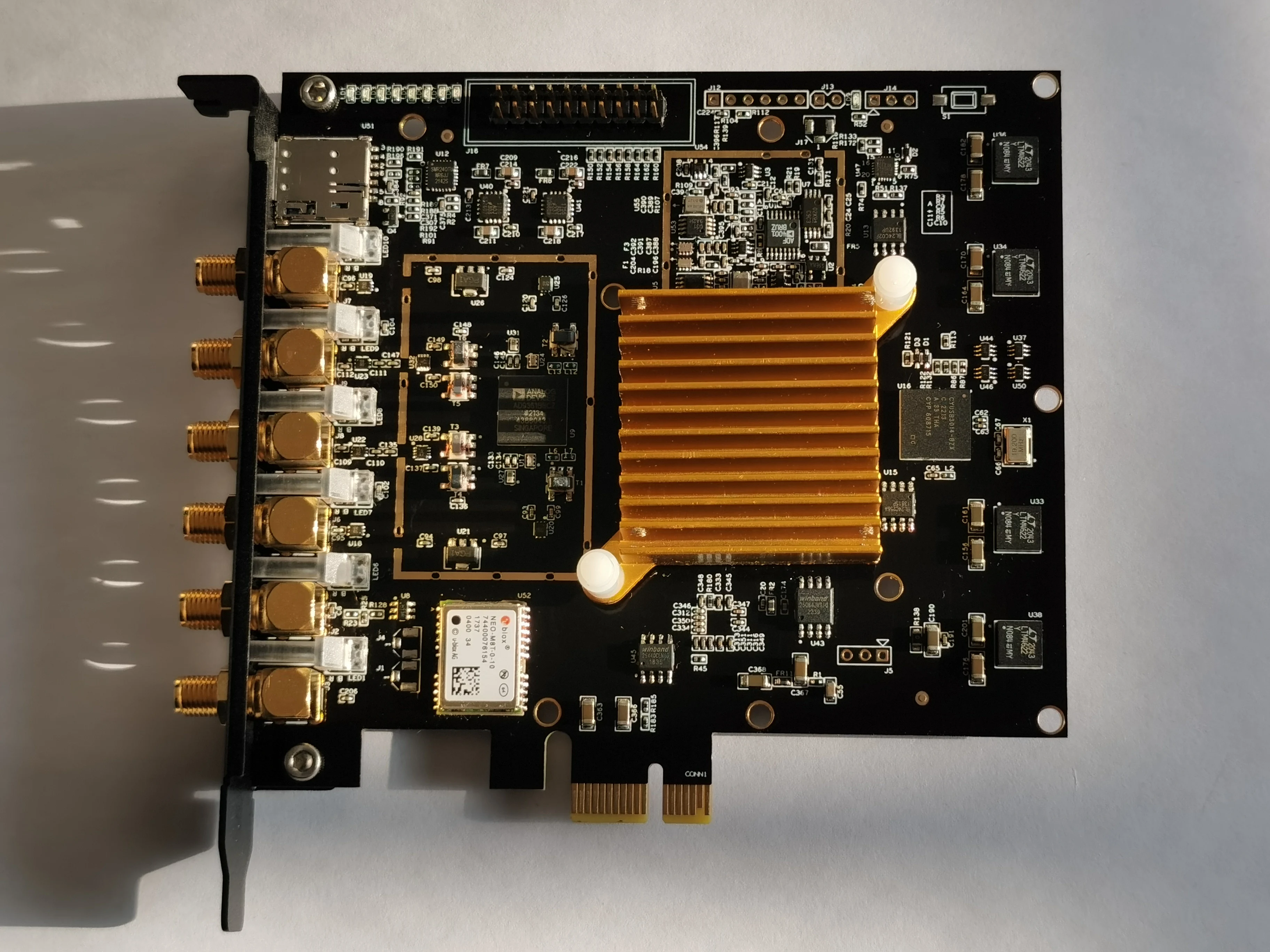 

USRP B210 улучшенная версия PCIE версия, высокоскоростная стабильность с GPSDO 4G LTE srsrsrsran