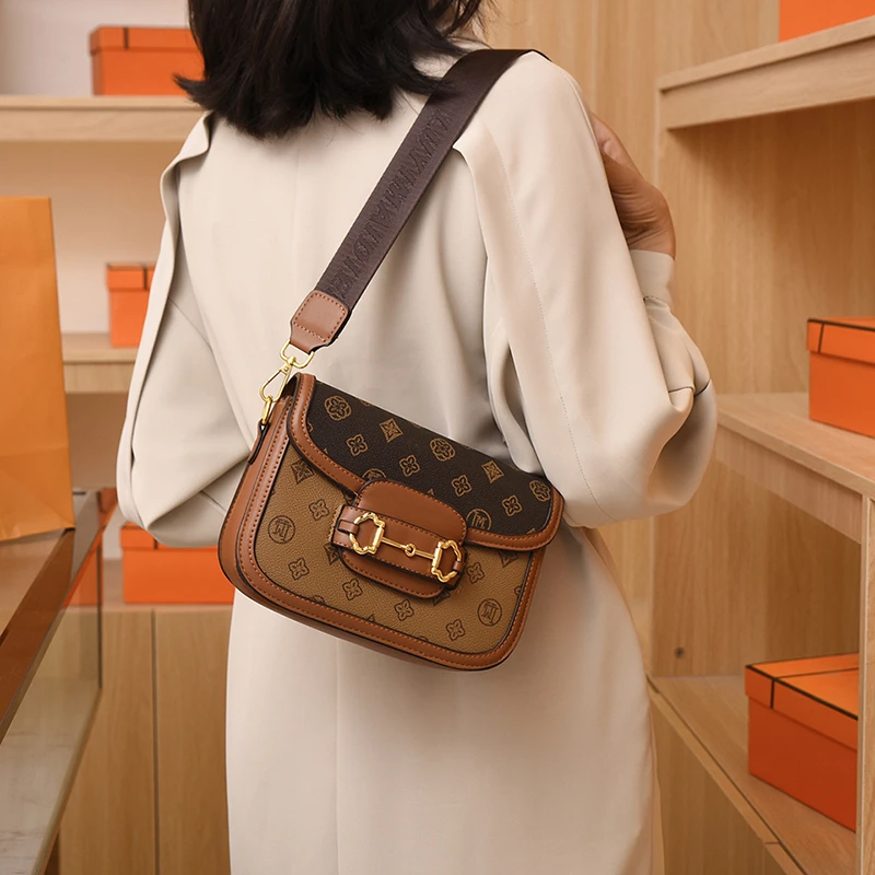Top Brand Women's Bag Luxury Designer Saddle Bag Fashion One Shoulder