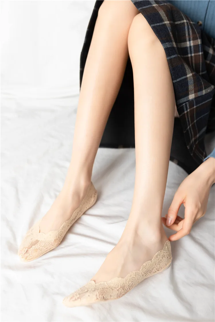 Women Lace Invisible Sock Summer Thin Section Girl Short Socks knee socks