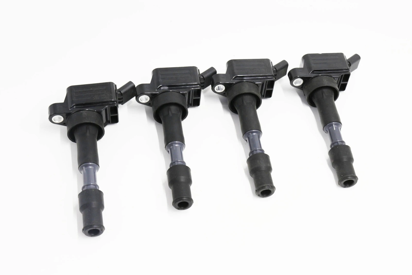 기아 포르테 K4 1.8L 273002E650 27300-2E650 용 현대 Elantra Mistra 용 4Pcs 점화 코일