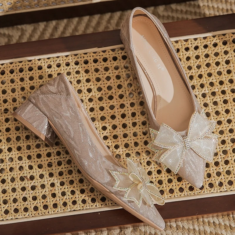 

Crystal Butterfly-knot Flat Wedding Shoes Slip Ladies Shoes Women Shiny Gold Silver Bridal Shoes Beaded Female Flat Heels Med