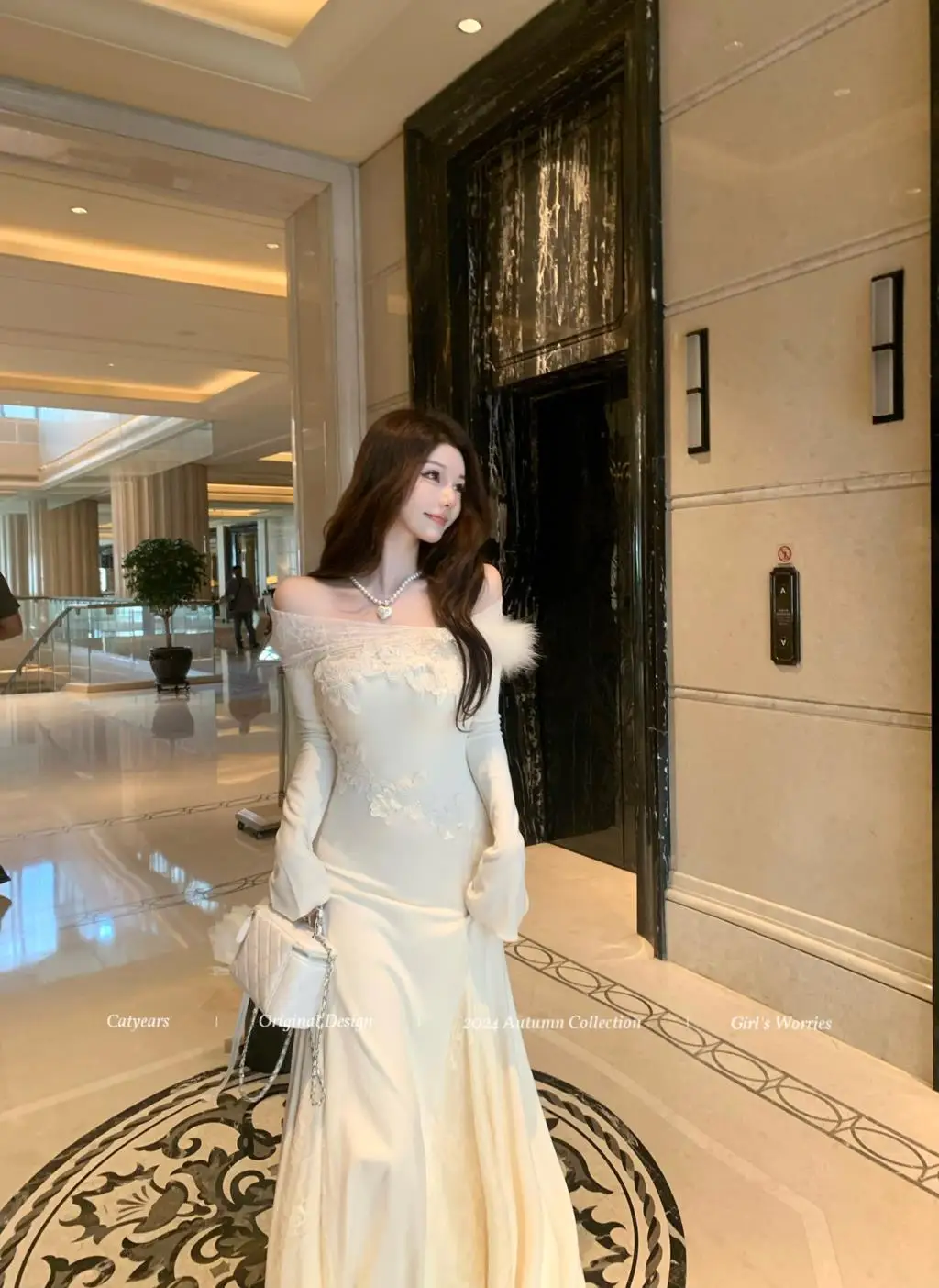 Vestidos de punto nuevos de otoño e invierno para mujer, cuello alto, manga acampanada, encaje de retazos, corte sirena, moda coreana, Vestidos para mujer