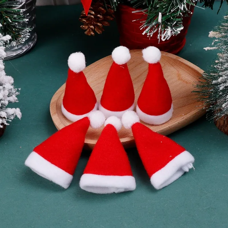 Mini Santa Hat Velvet Fabric Wine Bottle Coves Lollipop Caps Christmas Bottles Holder Xmas Party Kitchen Dinner Table Decoration christmas beanie hat