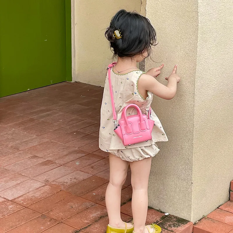 

Korean Children's Messenger Bag for Girl Handbag Square Bag Kids Purses and Handbags Mini Crossbody Bag Coin Pouch Girls Bag