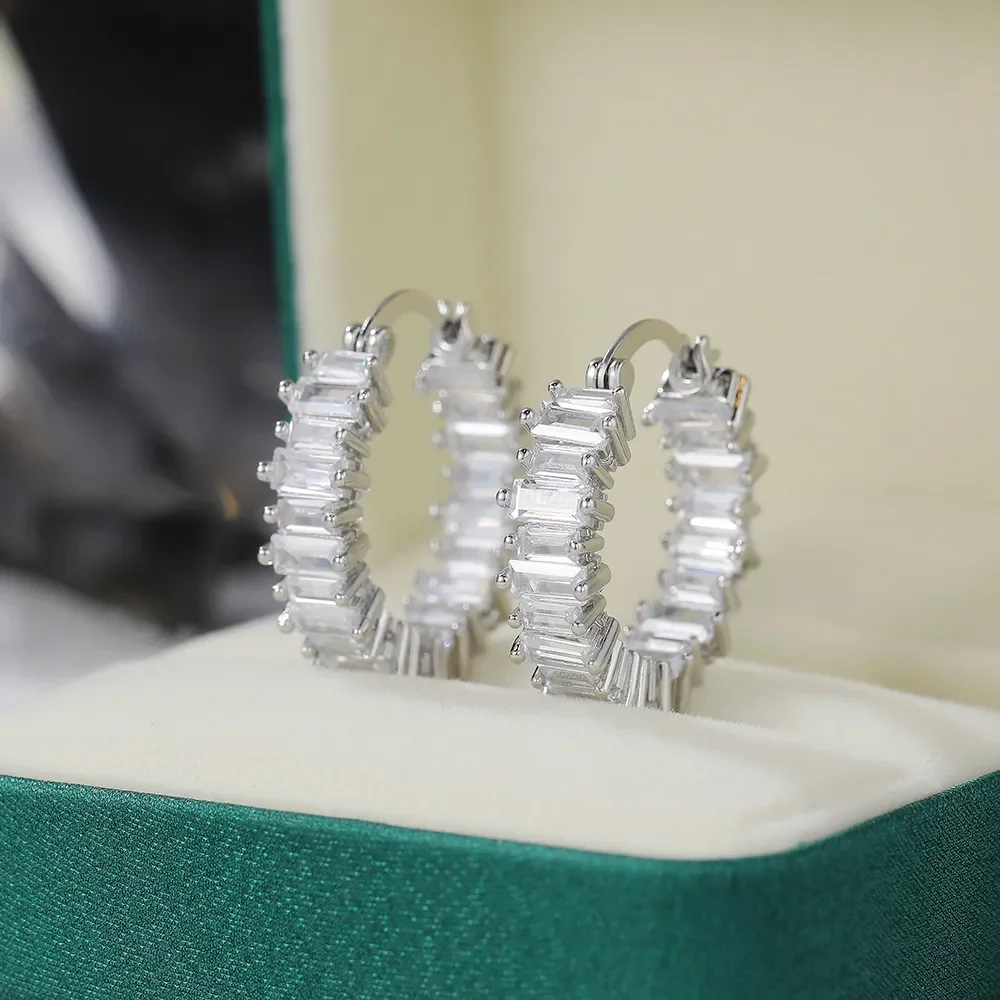 Huitan High-quality Silver Color/Gold Color Earrings Women Wedding Party Hoop Earring Versatile Luxury Cubic Zirconia Jewelry