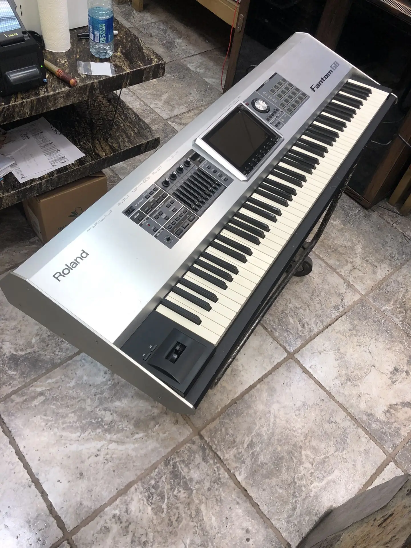 

ORIGINAL Roland Fantom G8 88 key keyboard workstation YARH SALES