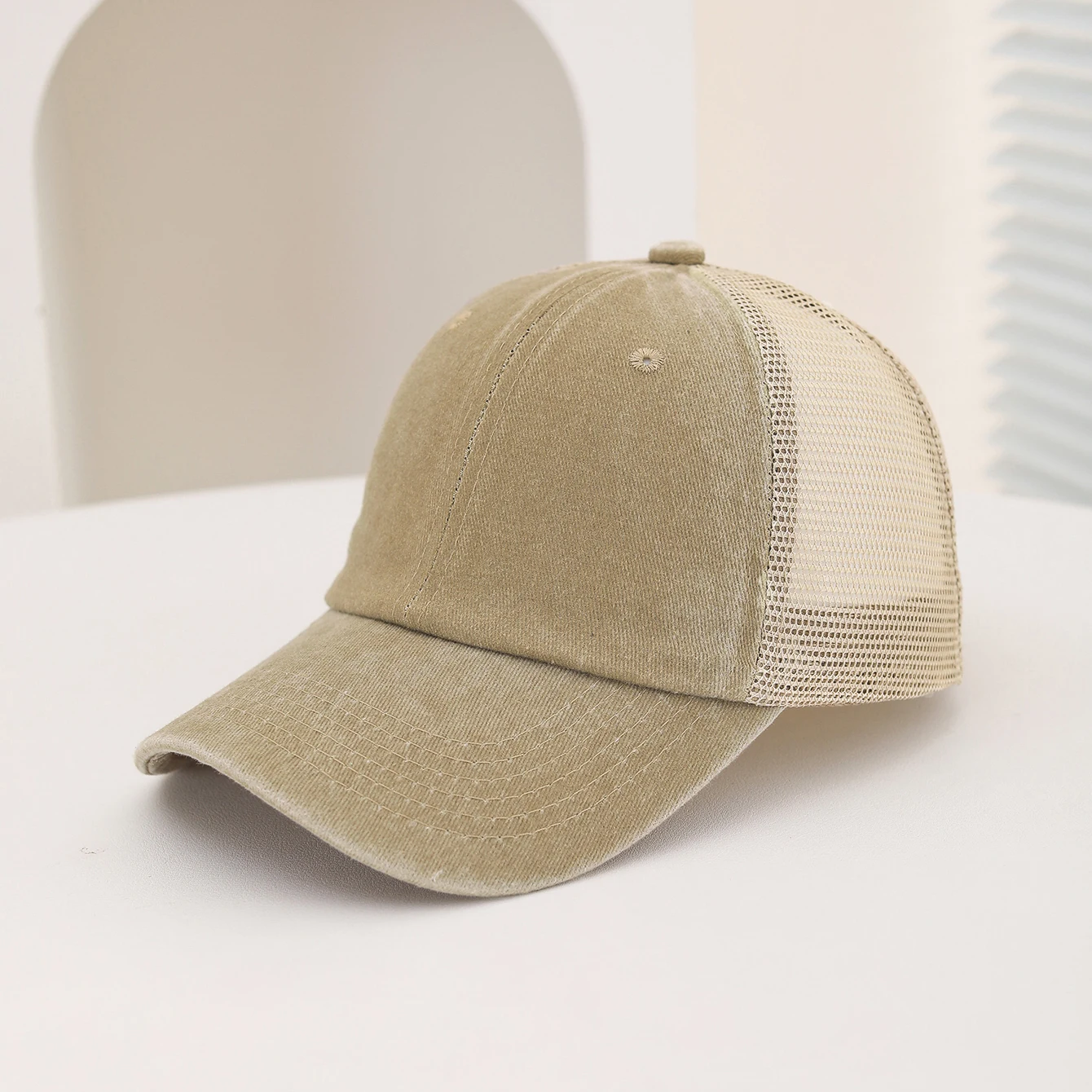 Lässige Wasserwäsche-Mesh-Baseballkappe, Verstellbare Baseballkappe mit Gebogenem Schirm, Sommerliche Schweißabsorbierende und Atmungsaktive Sonnenmütze – Detail 4