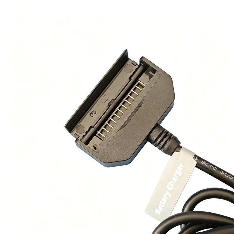 Accessoires drone Autel EVO Max 4T - Chargeur et câble data