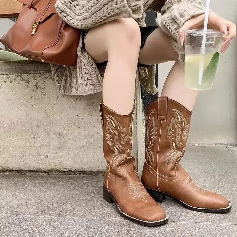 

Motorcycle Women Boots Mid Calf Western Cowboy Boots Women's Autumn Outdoor PU Leather Totem Med-Calf Boots Retro Designed Shoes