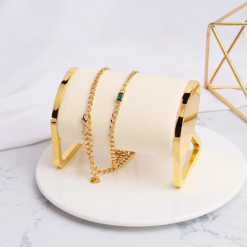 Watch display Stand Metal Pillow Bag Watch Counter Bracelet Display Multi-Color Watch Organizer Jewelry Storage Stand