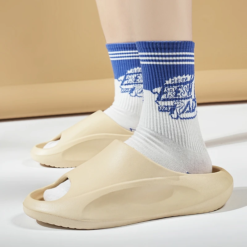 

Couple Style Lightweight Slippers for Men Shoes Summer Indoor Outdoor Men's Sports Slippers Women Fashion Platform Men Slippers