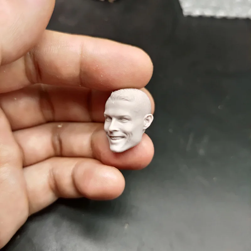 ロナウド ナザリオ ヘッド フィギュア custom 1/6 scale Cristiano Ronaldo head Male Model for 12