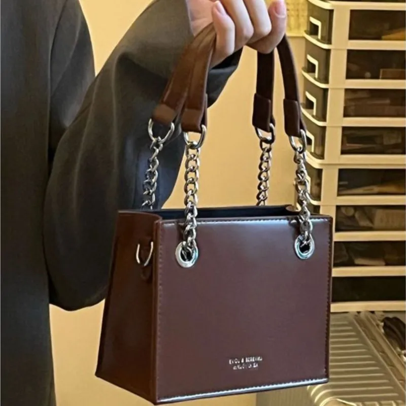 Japanese Style Vintage Handbag Women Leather Square Large Capacity Shoulder Bag Ladies Premium Fashion Casual Crossbody Bag 2025