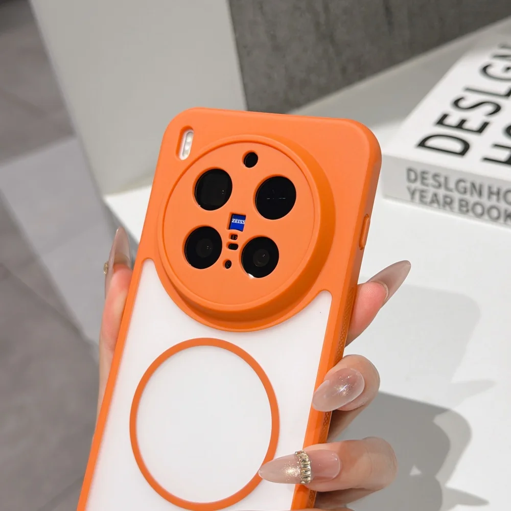 Luxury Clear Frosted Phone Case with Mesh Heat Dissipation and Wireless Charging Capabilities