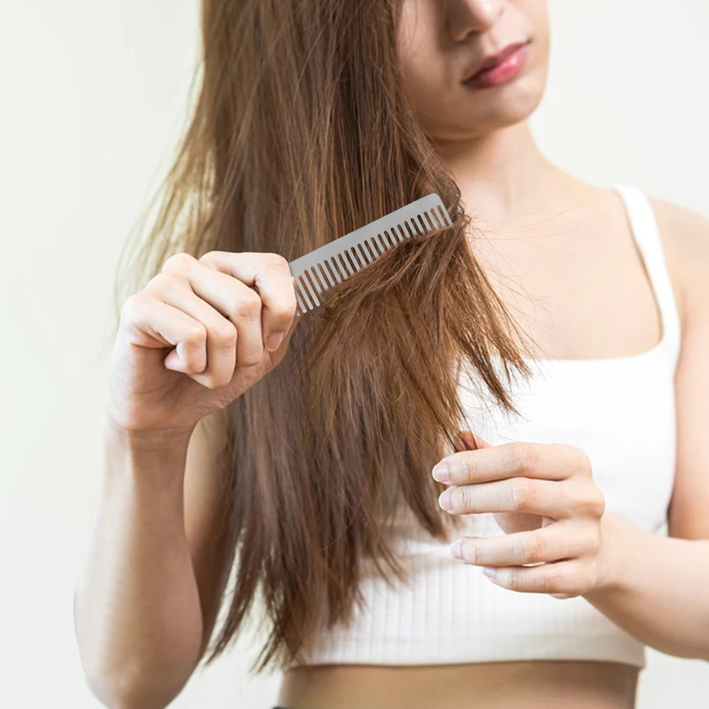 Titanium Comb Heat-Resistant Portable Camping Comb Pocket Titanium Comb Small Lightweight Comb Camping Accessories