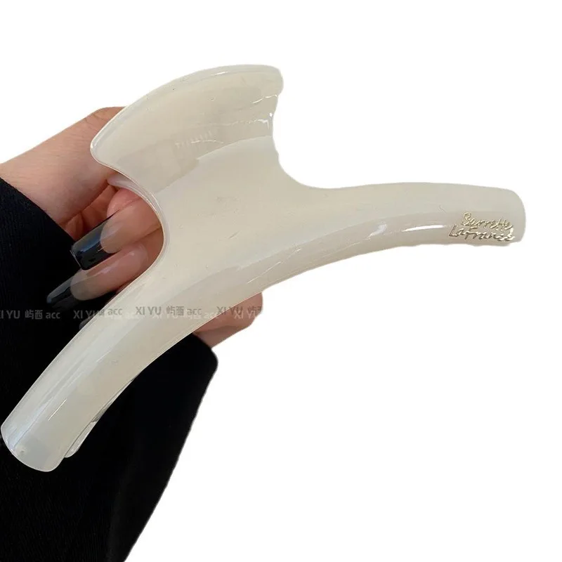 Acrylic clip with high-end hair grabbing and large hanger design, new hair clip for women, shark at the back of the head
