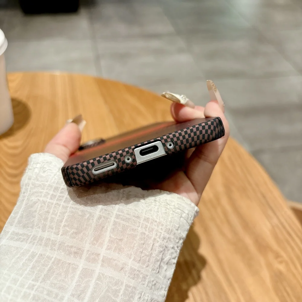 Ultrathin Frosted Kevlar Carbon Fiber Phone Case with MagSafe Compatibility
