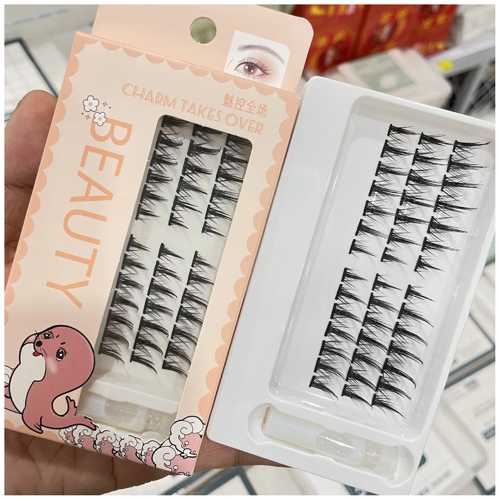

Lash Clusters DIY Eyelash Extension Natural Look Fluffy Wispy Lashes for Natural Daily Makeup