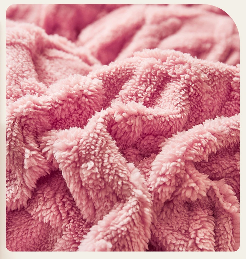Description Picture 5 of itemDual Use Artificial Cashmere Duvet Cover Winter Warm Plush Quilt Cover Blanket Warmth Double-sided Fleece Comforter Covers Soft