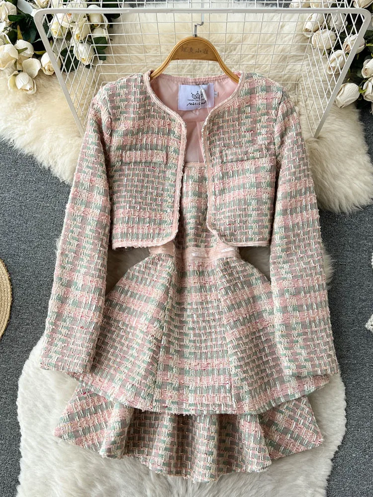 

Autumn Winter Sweet Girls Plaid Tweed 2 Piece Set Women Bow Short Jacket Coat & Woolen Ruffles Spaghetti Strap Mini Dress Suits