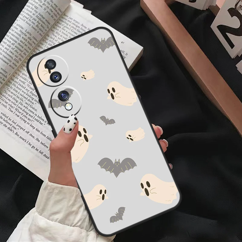 Charming Halloween Ghost Bat Design Protective Phone Case