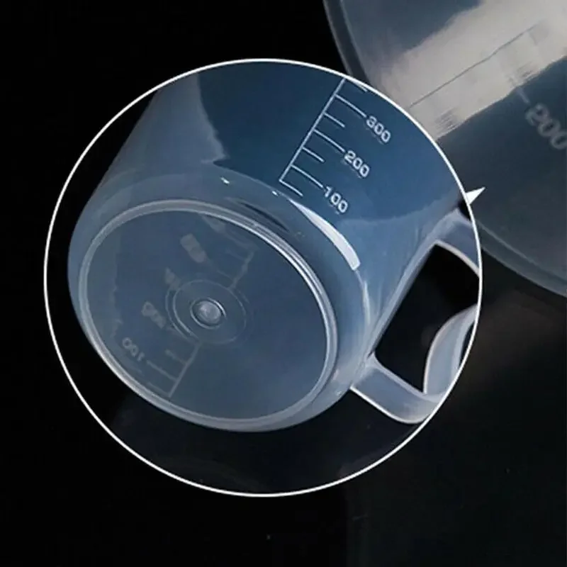 250 500 1000 2000 Ml Spout Kitchen Lab with Handle Measuring Cup Cooking Liquid Pitcher Jug Pour Durable Kitchen Tool measuring cup