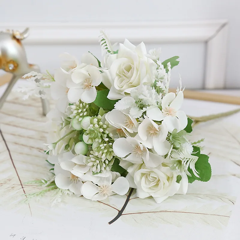 

Artificial Flowers Berry Rose Bouquet Silk Flower for Home Living Room Decoration Bridal Bouquet Wedding Party Decor Florals