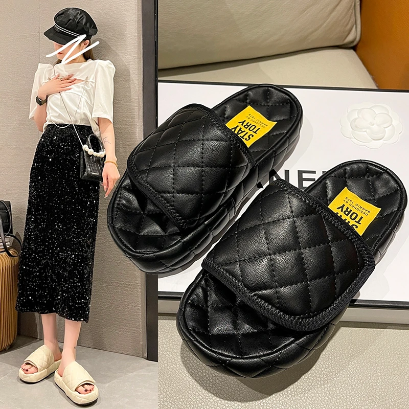 

2023 NEW Beach Flat Light Leather Women Summer Shoes Woman Slides Slippers Outdoor Sexy Sandalias Shoes Women Women Shoes