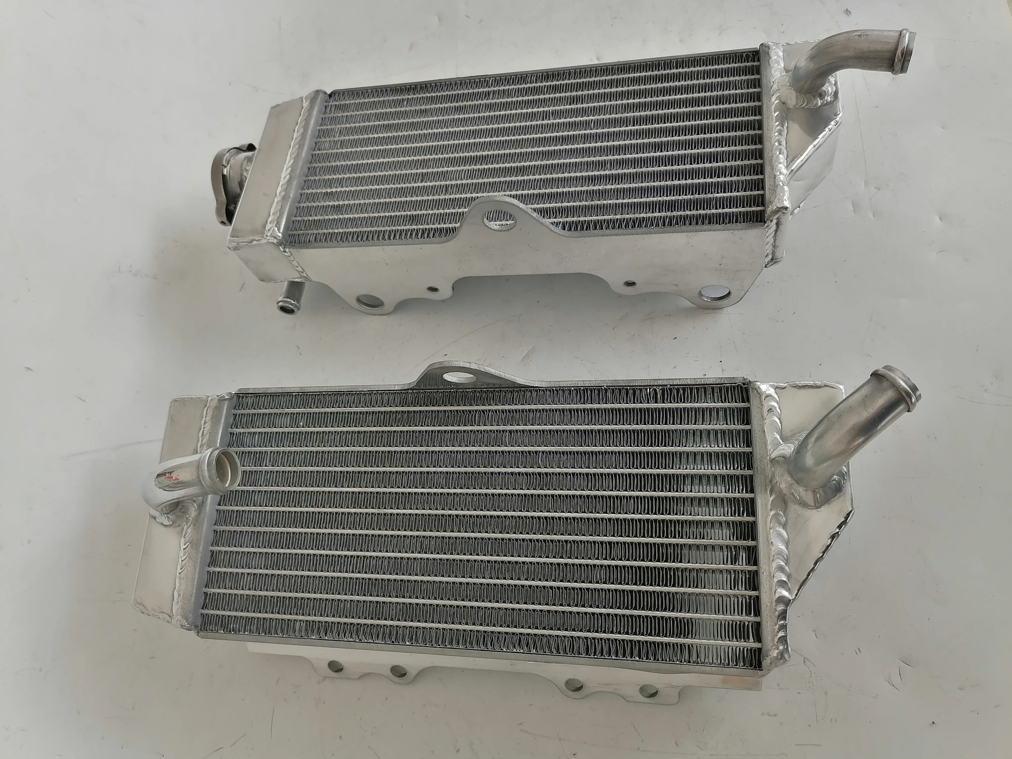 

Для 2003-2005 Yamaha YZ450F YZ 450 F алюминиевый радиатор Охлаждающая охлаждающая жидкость 2003 2004 2005