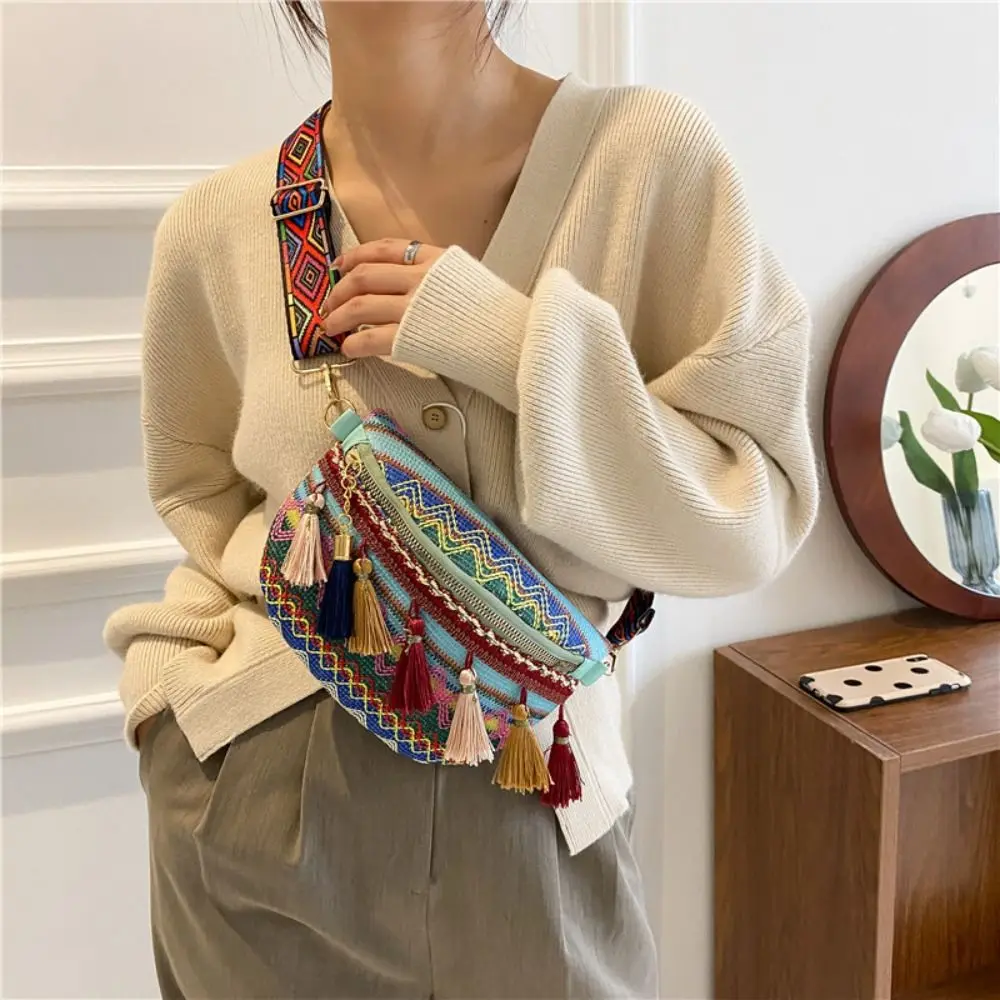 

Style Woven Bag Breast Bags All-match Crossbody Bags Women Bag Bohemian Shoulder Bag Fringe Waist Bags Large Capacity Bag