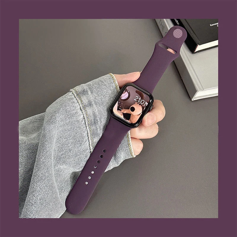 

Sports Silicone Watch Strap For Apple Watch Band 44/45/49/42mm 41/40/38mm Smart Accessories Iwatch Ultra8Series65SE2S97Bracelet