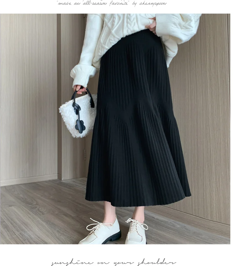 Fashion Winter Maternity Knitted Skirts Tall Waist V Striped Patchwork Pregnant Woman Umbrella Skirt Plus Size Pregnancy Clothes
