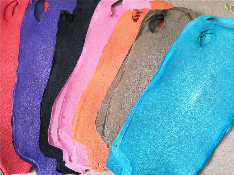 28cm x 9cm 컬러 타이 그라운드 펄 피쉬 레더, 진주 가죽 수제 DIY 휴대폰 케이스 카드 스트랩 지갑 원단