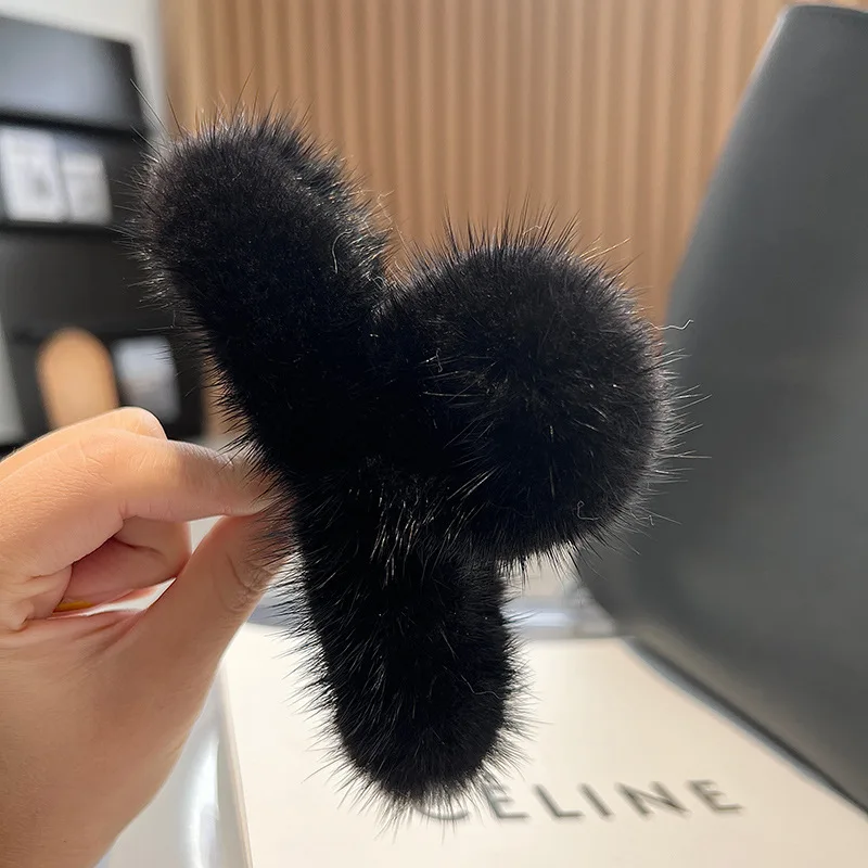 Real Mink Fur Barrettes Winter Fluffy Hair Claw Elegant Acrylic Hairpins Clip Crab Headwear for Women Girls Hair Accessories