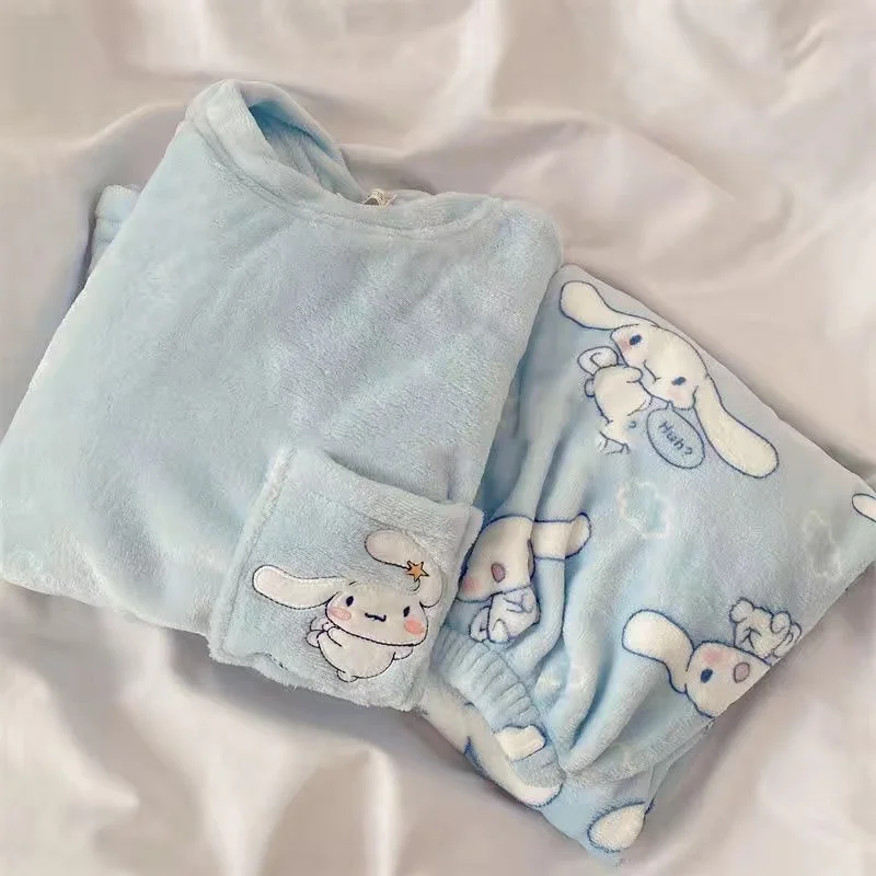 

Winter Cinnamoroll Pajamas Womens Long Sleeved Coral Plush Home Fur Cute Pochacco Student Warm Set Cardigan Can Be Outworn
