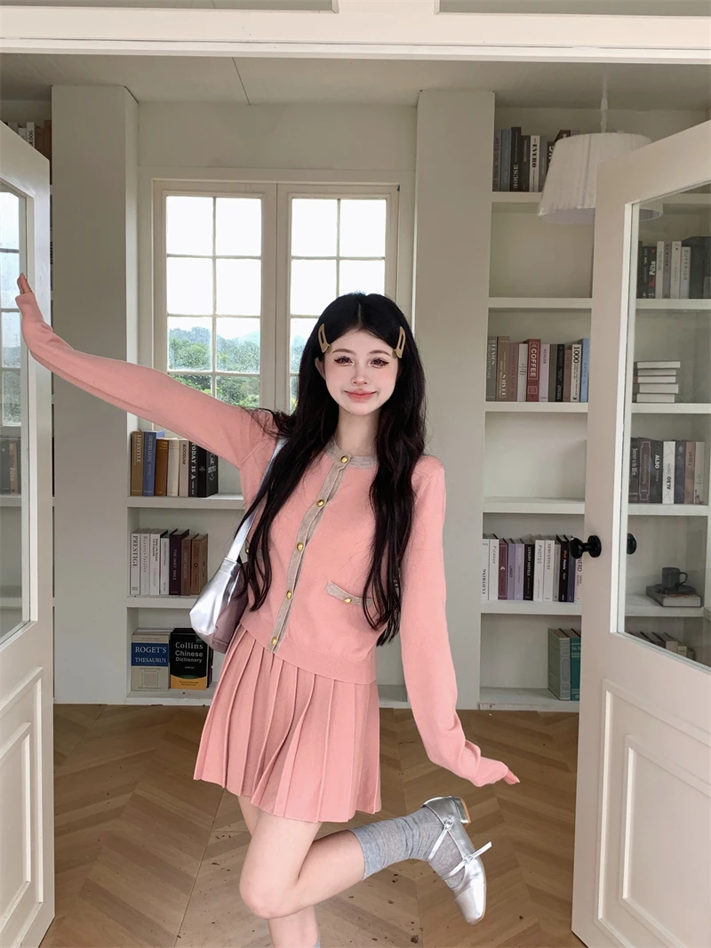 Korean Fashion Knitted Two-piece Skirt Set Women Single Breasted O-neck Top Pleated Mini Skirt Autumn Elegant Outfits Knitwear