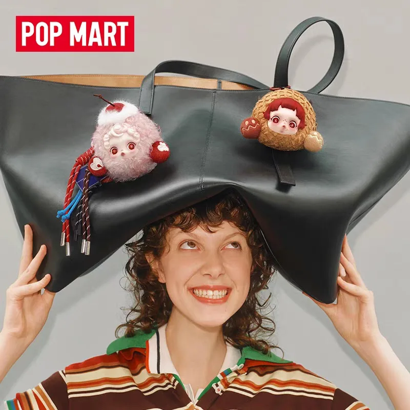 100%POPMART SKULLPANDA スリープレスシアターシリーズ イヤホンケース