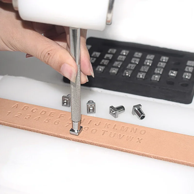 Alphabet Number Stamp Set Leather Craft Stamps Leather Letter Punch 36Pcs Metal Leather Alphabet Letter Number Punching Tools DIY Leathercraft Stamp Punch Set Leather Metal Printing Mold