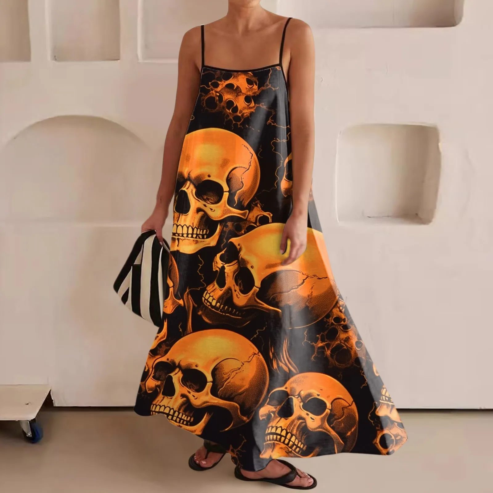 thumbnail image 1 of Vestido largo de moda para mujer con tirantes finos y ribete en contraste, vestidos largos sin mangas para vacaciones, vestidos largos con estampados de Halloween, 1 of 5