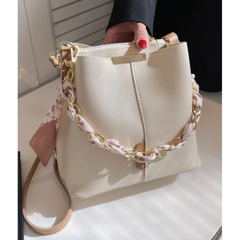Crossbody Large Bag High-Quality Capacity Bucket Handbags For Women Chain Casual Messenger Versatile Exquisite Luxury Shoulder
