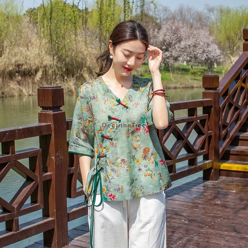 

Новинка 2024, повседневный Изысканный топ qipao в китайском ретро-стиле с цветочной вышивкой, цветная хлопковая блузка с V-образным вырезом, топ с диагональной пряжкой