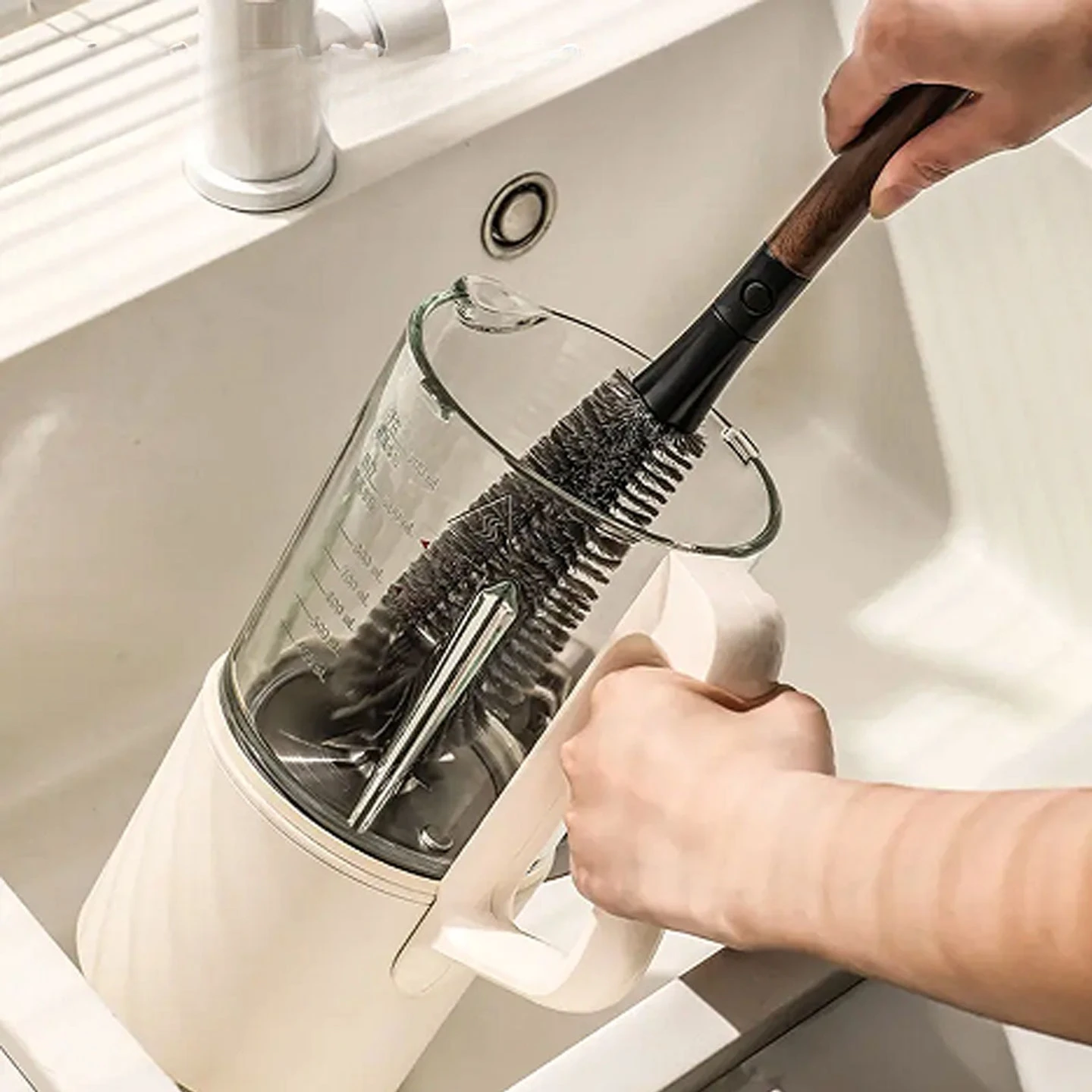 Long Handle Multifunctional Soft Bristle Cleaning Brush for Bottles and Containers