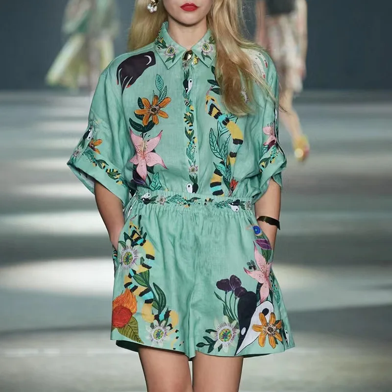 

2023 Summer New French Style Fashion Polo Collar Printed Short Sleeve Shirt+High Waist Shorts Two Piece Women's Set Street Style