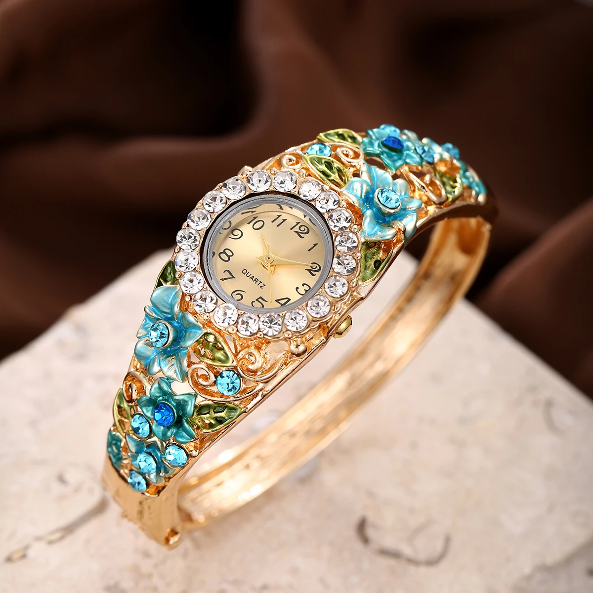 5pcs trendy women's court style 3D flower diamond inlaid versatile bracelet watch 2