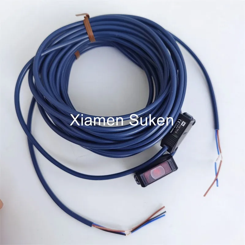 30 Pieces  ġ E3Z-T61 5M